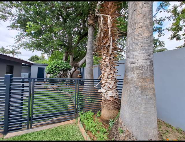 4 BEDROOM HOUSE FOR SALE IN SAFARI GARDENS